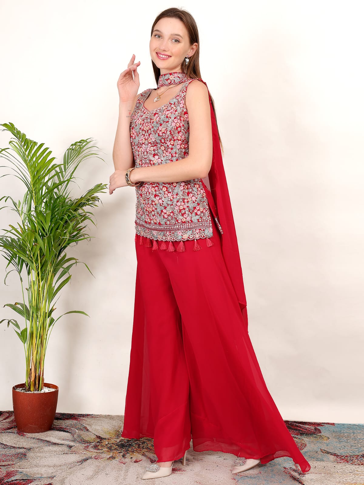 Women’s Embroidered Sleeveless Kurti with Palazzo & Dupatta – Festive Ethnic Set (Red)